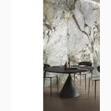Gresie Piemme Stone Revolution Calacatta Iron 60x120 cm Satin – ambient living, living cu perete marmura si masa rotunda neagra