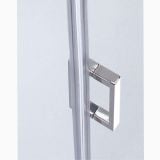 Cabina Dus Batanta Wst 02 Profil Crom Sticla Transparenta 120x90x200 cm – detaliu, maner cromat patrat pe usa sticla transparenta