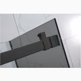 Usa Dus Culisanta Wst 01 Profil Negru Sticla Fumurie 165-180x200 cm – detaliu, detaliu mecanism culisant si sticla fumurie pe gresie marmorata