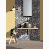 Decor ABK Maui 60x120 cm – ambient baie, perete faianta florala albastra cu chiuveta ovala verde