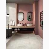 Faianta Abk Paprika 60x120 cm – ambient baie, baie moderna roz cu oglinzi ovale si cada freestanding, pe perete