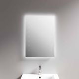 Oglinda Led Baie Dreptunghiulara 50x70 cm – ambient baie, oglinda iluminata montata deasupra unei lavoare albe, pe perete