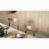 Placa gresie imitatie lemn Decor Delconca Nabi Taupe 20x120 cm – ambient living, sufragerie cu masa lemn si scaune, pardoseala si perete gresie