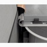 Clema Metalica Pentru Perete Klip Wall – detaliu, clema metalica prindere profil intre perete si pardoseala