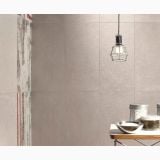 Gresie ABK Docks Bone Mat 30x60 cm – ambient bucatarie, perete gresie bej texturat cu lampa suspendata industriala