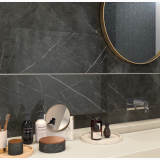Gresie Abk Pietra Grey Sable Mat 60x60 cm – ambient baie, baie moderna cu blat marmura, oglinda rotunda si accesorii, pe perete