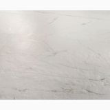 Gresie Abk Statuario White Lux Lucios 30x120 cm – detaliu, detaliu textura marmura alba lucioasa pe pardoseala
