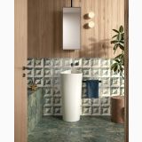 Gresie Portelanata Dimore DI 03 Amazzonite 20x20 cm – ambient baie, baie eleganta cu lavoar alb si perete decorativ verde, pe pardoseala