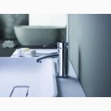 Robinet Lavoar Paffoni Berry Crom – ambient baie, robinet crom pe lavoar alb, baie moderna