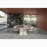 Gresie Calacatta Black Lucios 60x120 cm – ambient living, sufragerie eleganta cu masa marmura si bibioteca neagra, pe pardoseala