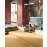 Faianta tip Brick - Progetto PO 16 Ciliegia Brick 7.5x40 cm – ambient comercial, cafenea cu coloana caramizie roz si terasa terrazzo, pe perete