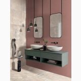 Gresie Ghost Clay Mat 60x120 cm – ambient baie, baie eleganta cu gresie bej si mobilier verde, pe pardoseala
