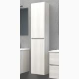 Coloana Mobilier Baie Harmony Alb Matrix H162/34x25 cm – ambient baie, coloana suspendata alba langa oglinzi si masca, pe perete