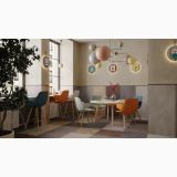 Gresie Concrete Dust 60x60X1.2 cm – ambient comercial, spatiu de servire cu pardoseala geometrica multicolora