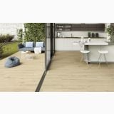 Gresie Portelanata iTiles Wood Line Crema 20x120 cm – ambient living, terasa si bucatarie moderna cu pardoseala aspect lemn deschis
