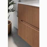 Mobilier Baie Easy Cannettato Noce Gold cu doua sertare L.90 cm – detaliu, detaliu sertare lemn canelat cu ghiveci plante