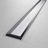 Grila Pentru Rigola Dus Cleanline 20 Finisaj Inox Periat / Negru – detaliu, grila inox periat montata in pardoseala gresie