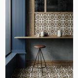 Gresie Intarsi Glam 03 20x20 cm – ambient living, colt cafenea cu gresie decorativa pe pardoseala si perete