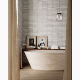 Gresie Portelanata Tetris Block Pearl Mat 5X20 cm – ambient baie, baie eleganta cu cada ovala si perete gresie gri