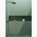 Gresie Nuances Giada Mat 80x80 cm – ambient baie, dus verde cu nisa, sapun si sticle cosmetice, pe pardoseala si perete