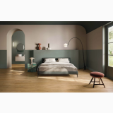 Gresie Imitatie Lemn Essence Gold Mat 20x120 cm – ambient dormitor, dormitor modern cu pat verde si pardoseala lemn deschis