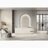 Gresie Efect Beton Blend Dune Sand Mat 60x120 cm – ambient recepție cu arcadă luminată