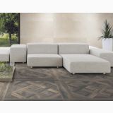 Gresie Imitatie Parchet Essence Cassettone Wenge 90x90 cm – ambient living cu canapea albă