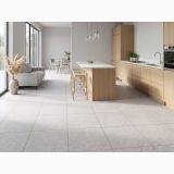 Gresie Terrazzo Blend Gravel Silver Mat 60x60 cm – ambient bucătărie modernă