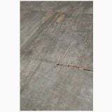 Treapta Blendart Grey 33x120cm – detaliu, detaliu textura lemn cu muchie deteriorata