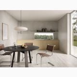 Gresie I Travertini Grigio Vein Cut Antislip 60x60 cm – ambient bucatarie, bucatarie moderna cu masa rotunda si pardoseala travertin