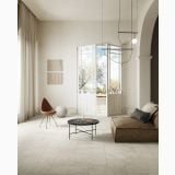 Gresie Lavaredo HLA 10 Mat 80x80 cm – ambient living, living luminos cu canapea maro si usi franceze, pe pardoseala