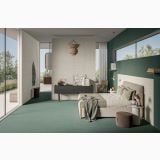 Gresie Piemme Homey Sage 60x120 cm Mat – ambient dormitor, dormitor modern cu pardoseala verde salvie si pat tapitat
