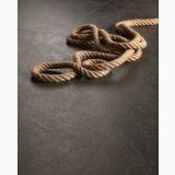 Gresie Stone Edition HSE 8 Pietra Pece 60x60 cm – detaliu, gresie neagra texturata cu funie decorativa in nod