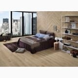 Gresie Alnus Vaniglia 20x120 cm – ambient dormitor, dormitor modern cu pardoseala lemn si perete lambriu