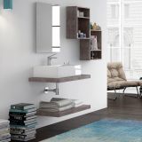Lavoar Ceramica Dreptunghiular LAV27 58x46 cm – ambient baie, lavoar suspendat pe blat lemn, oglinda si etajera perete