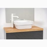 Lavoar Ceramica LAV49 42x42 cm – ambient baie, lavoar oval alb pe blat lemn, baterie alba