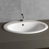Lavoar Incorporat LAV70 51.5x45.5 cm – ambient baie, lavoar oval alb incorporat in blat gri, robinet crom