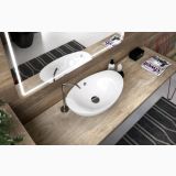 Lavoar Ceramica Oval LAV8 60x38 cm – ambient baie, lavoar oval alb pe blat lemn cu oglinda