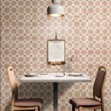 Gresie Decorata Play Labyrinth Clay 20x20 cm – ambient living, masa aranjata cu scaune, perete decorat cu gresie geometrica