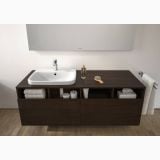 Baterie Lavoar Hansgrohe Logis E 100 Finisaj Crom – ambient baie, lavoar suspendat cu baterie crom pe mobilier wenge, pe pardoseala si perete
