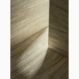 Gresie Portelanata Onice Verde Mat 120x120 cm – detaliu, colt cu pardoseala si pereti asortati, textura onix
