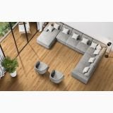 Gresie Portelanata iTiles Wood Line Miele 30x120 cm – ambient living, living cu canapea gri, parchet lemn deschis, plante, pe pardoseala