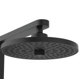 Coloana de dus Negru cu termostat Ideal Standard Ceratherm Alu+ – detaliu, close-up cap dus rotund negru mat cu brat perete