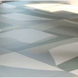 Gresie Decorata HBE Shapes Artico 120x120 cm – ambient, pardoseala cu forme geometrice abstracte in tonuri pastelate