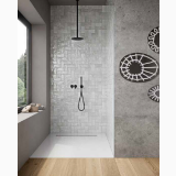 Faianta ABK Poetry Colors Pearl Lucios Brick 7,5x15 cm – ambient baie, dus modern cu faianta alba tip brick si dus negru, pe perete