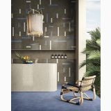 Faianta Terre TG8 Pepe Nero Brick 5X20 cm – ambient terasa, terasa cu bar, plante tropicale si fotoliu ratan, pe perete