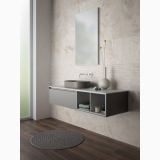 Gresie Atlantis Sand Lucios 120x120 cm – ambient baie, baie moderna cu mobilier suspendat gri si oglinda, pe pardoseala si perete
