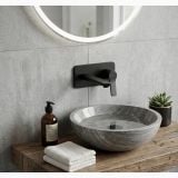 Baterie incastrata lavoar FDesign Seppia Negru – ambient baie, baterie neagra montata pe perete, lavoar din piatra
