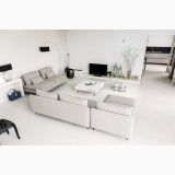 Gresie Concrete Ice 30x60x1.2 cm – ambient living, living modern cu canapele gri si pardoseala gresie deschisa