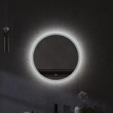 Oglinda Led Rotunda Ø60 cm 6500K – ambient baie, oglinda rotunda iluminata montata pe perete gri texturat